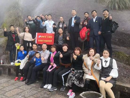 佛山南海<a href='/index.aspx' class='keys' title='點擊查看關于不銹鋼管廠家的相關信息' target='_blank'>不銹鋼管廠家</a>人在黃山